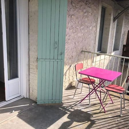 Appartement Avec Terrasse, Parking Gratuit Périgueux Zewnętrze zdjęcie