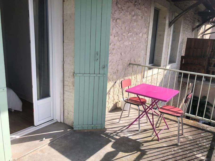 Appartement Avec Terrasse, Parking Gratuit Périgueux Zewnętrze zdjęcie